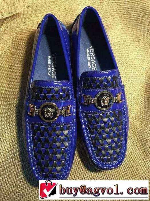 売れ筋　2015 VERSACE ヴェルサーチ カジュアルシューズ　人気商品
