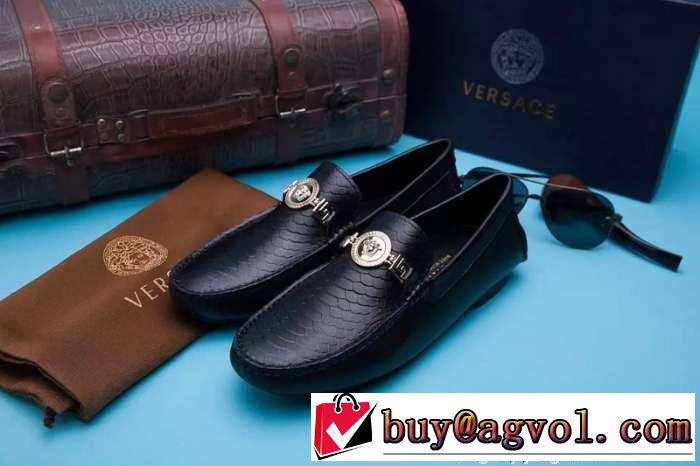 耐久性に優れ 2015 VERSACE ヴェルサーチ カジュアルシューズ 人気商品
