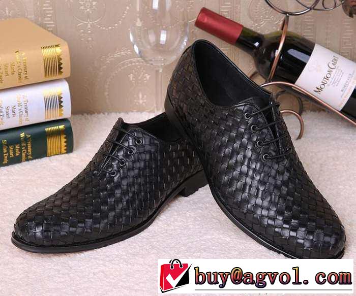 超人気2015 BOTTEGA VENETA 革靴