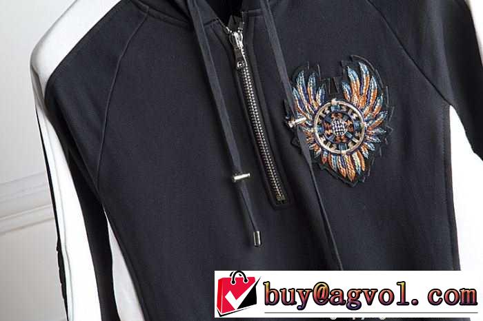 着心地も抜群　秋冬 balmain バルマン 着回し度抜群のプルオーバーパーカー 2色可選