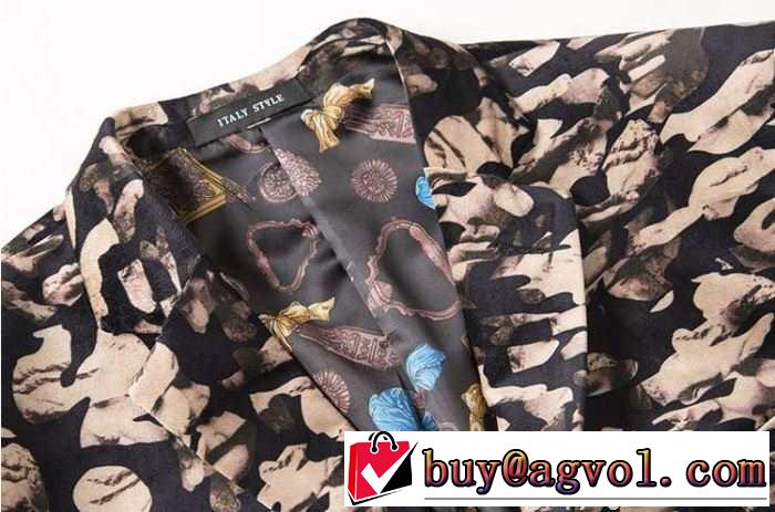 大人気 2015秋冬 Dolce&Gabbana ドルチェ＆ガッバーナ 活躍　スーツ レジャー 激安ブランド
