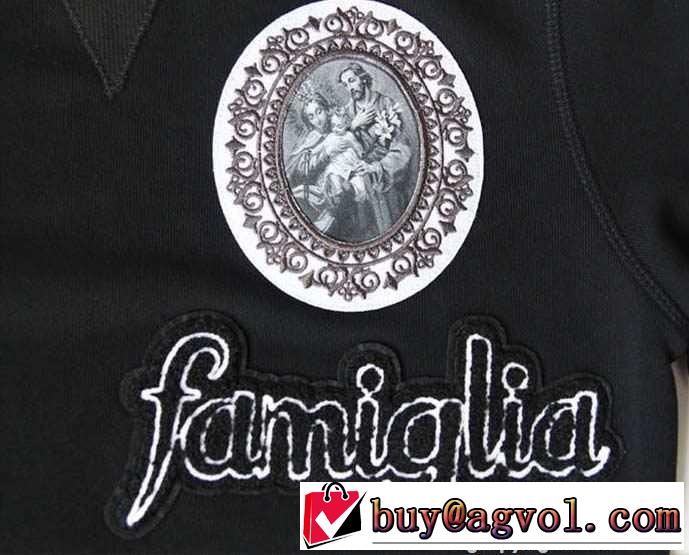 伸縮性のある　2015秋冬  Dolce&Gabbana ドルチェ＆ガッバーナ 満点のプルオーバーパーカー