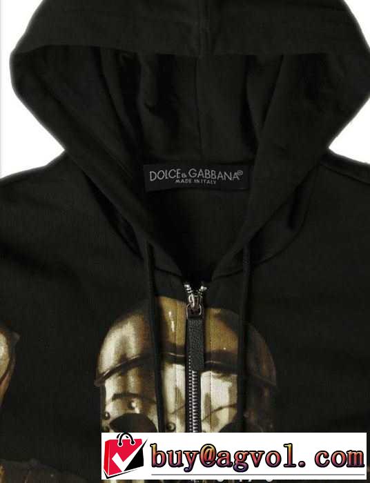 良い着心地　2015秋冬  Dolce&Gabbana ドルチェ＆ガッバーナ 凹凸感がありパーカー