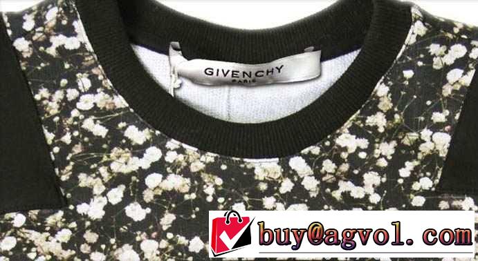 万能性のある 2015秋冬 givenchy ジバンシー 人気販売　プルオーバーパーカー