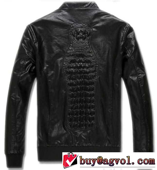 一味違った雰囲気を醸す　2015秋冬 PHILIPP PLEIN フィリッププレイン 定番の革ジャケット