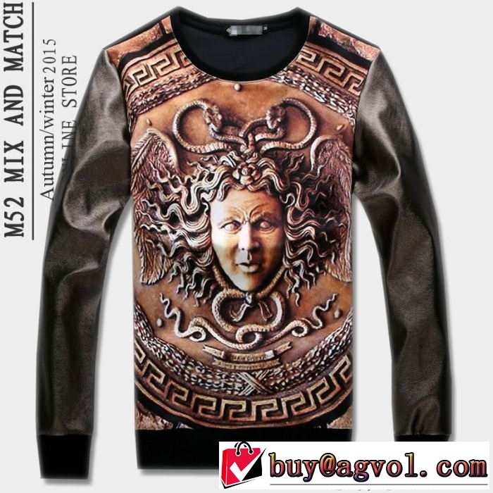 カジュアル 2015秋冬 VERSACE ヴェルサーチ　大活躍 プルオーバーパーカー