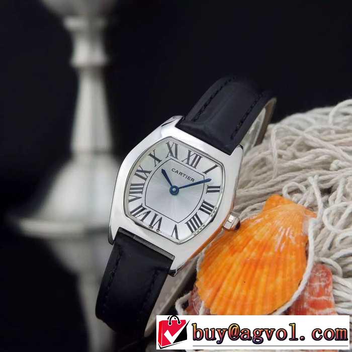 お洒落に魅せる  2016 CARTIER カルティエ 女性用腕時計 2色可選