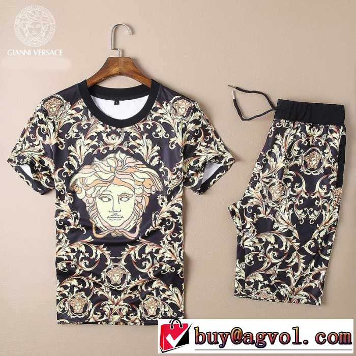 大特価 2016春夏 ヴェルサーチ VERSACE 半袖セットアップ