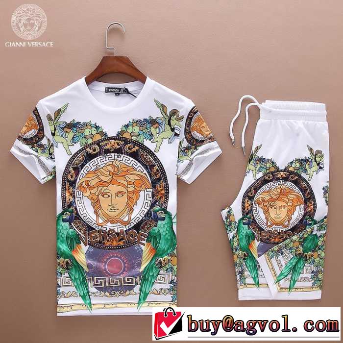 選べる極上 2016春夏 ヴェルサーチ VERSACE 半袖セットアップ