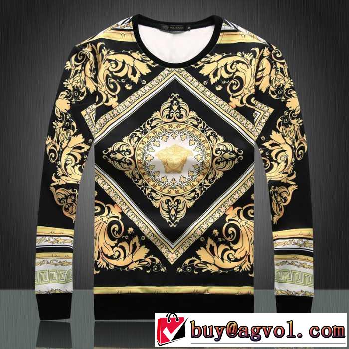 2016秋冬 上品な輝きを放つ形 ヴェルサーチ VERSACE 長袖Tシャツ