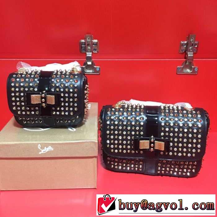 2016秋冬 クリスチャンルブタンChristian Louboutin 極上の着心地 斜め掛けバッグ 2色可選