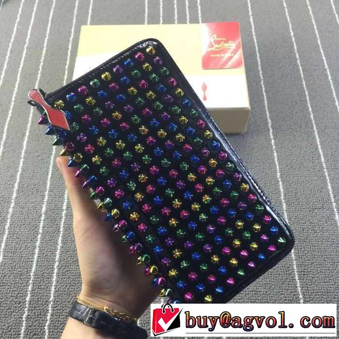 2016秋冬スタイリッシュな印象 クリスチャンルブタンChristian Louboutin 長財布