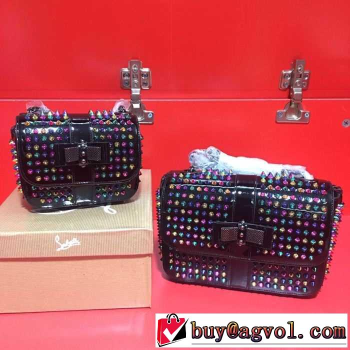 2016秋冬 クリスチャンルブタンChristian Louboutin 今買い◎得 斜め掛けバッグ 2色可選
