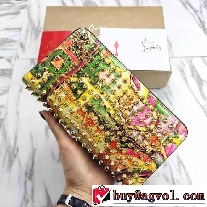 2016秋冬 人気激売れクリスチャンルブタン Christian Louboutin 財布