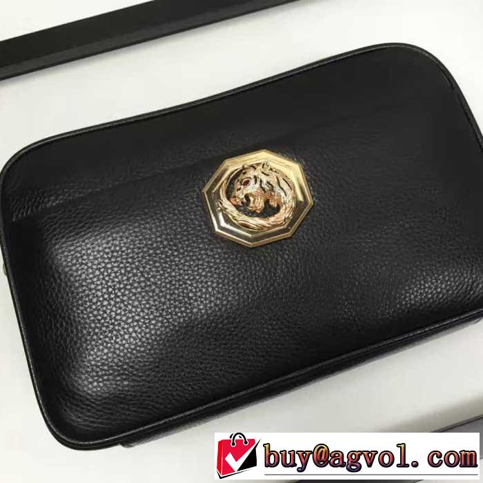 2017春夏 重宝するアイテム カルティエ CARTIER ビジネスケース