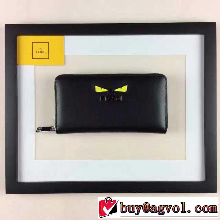 2017春夏 フェンディ FENDI 大人のおしゃれに 長財布