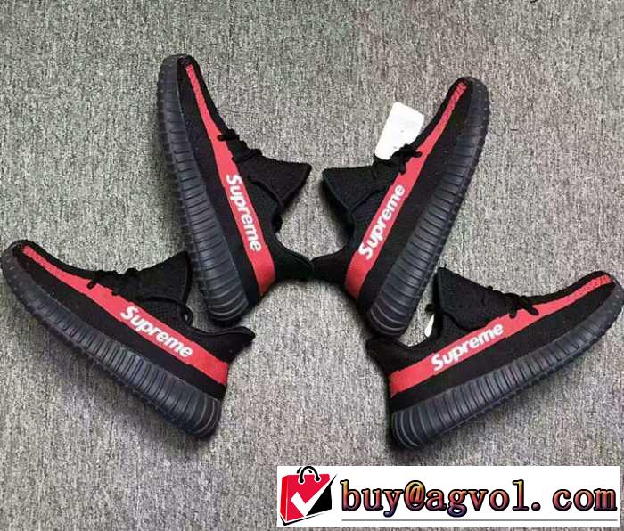 軽やかな履き心地　シュプリームコピー supreme X yeezy 350 実用性も高いランニングシューズ.